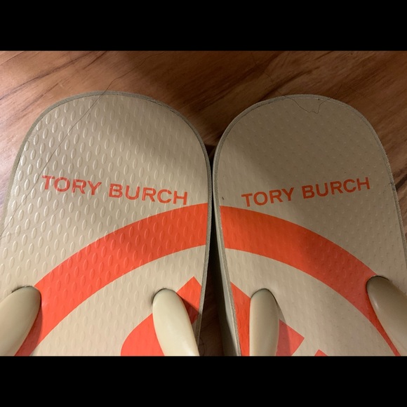 🚫SOLD🚫Tory Burch Orange and Tan Sandals - Picture 6 of 15